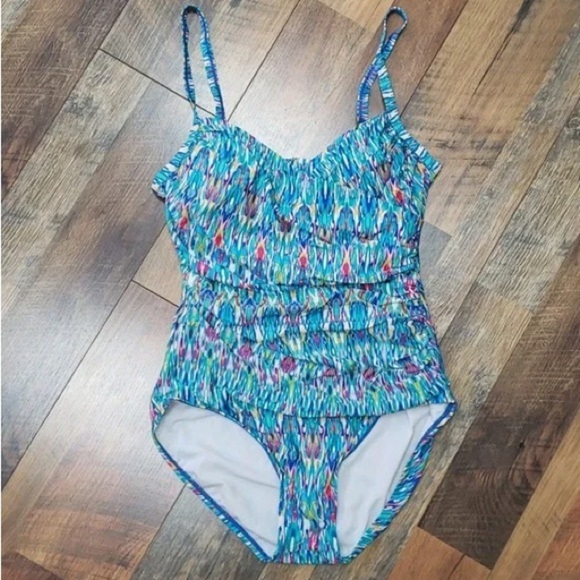 Jantzen One Piece Blue Multicolor
Ruched Swimsuit, Size‎ 10 - Picture 1 of 6